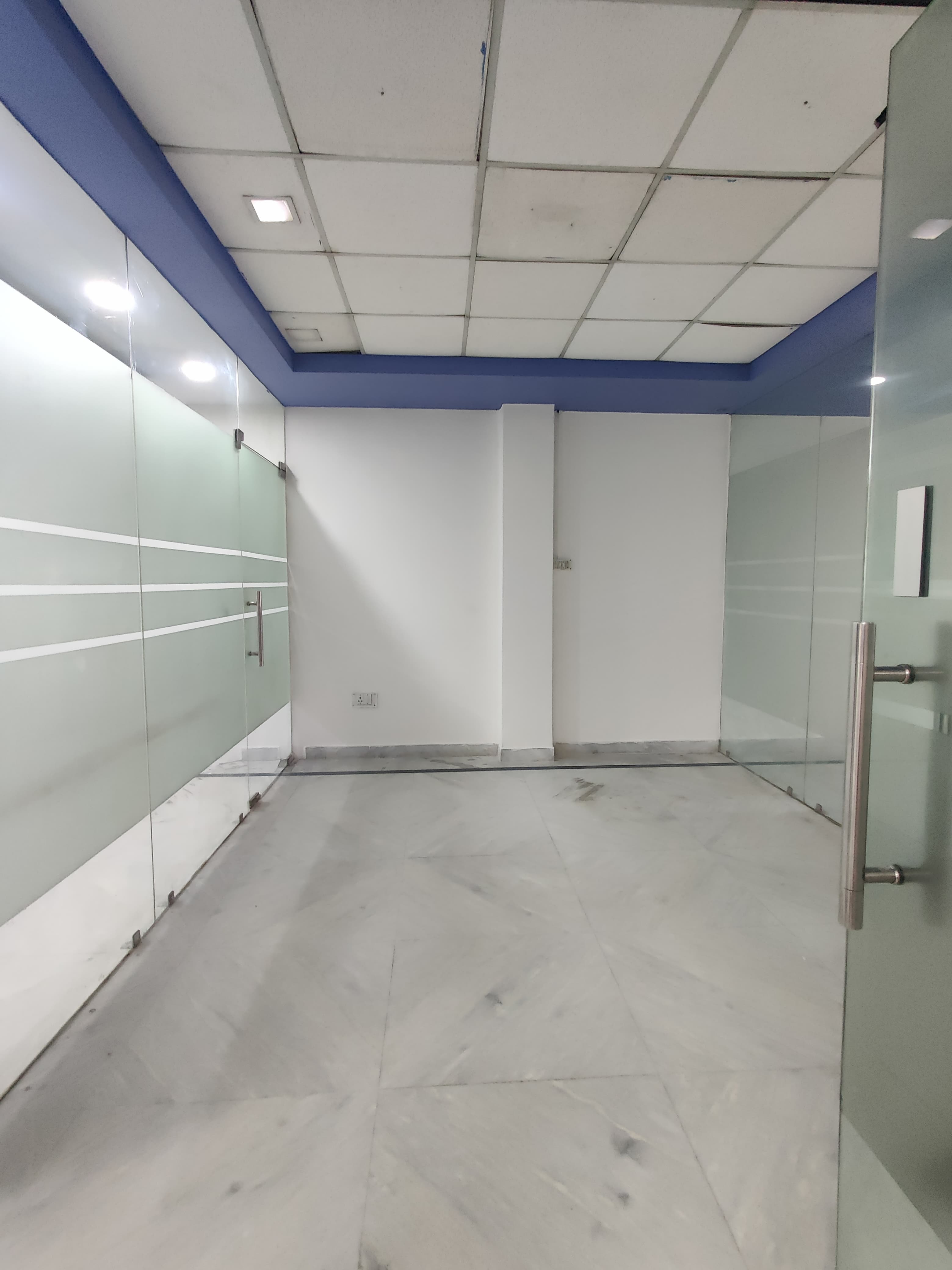 1,600 sq.ft Warehouse Available in Noida, Uttar Pradesh