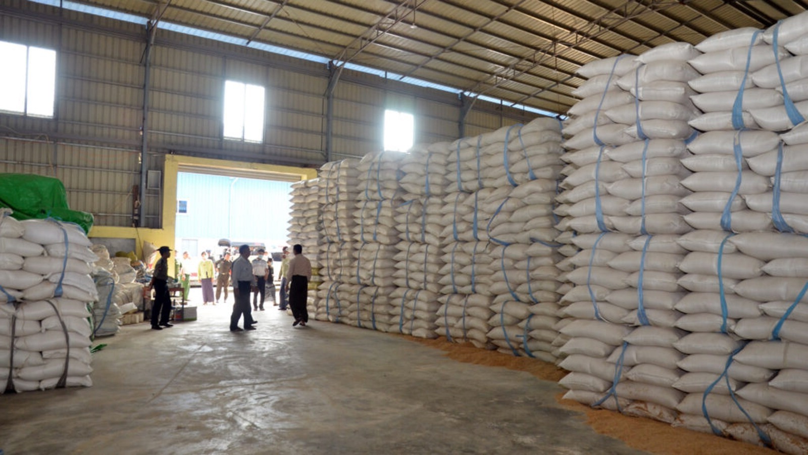 HyphenSCS-Warehouse-56322-0.png