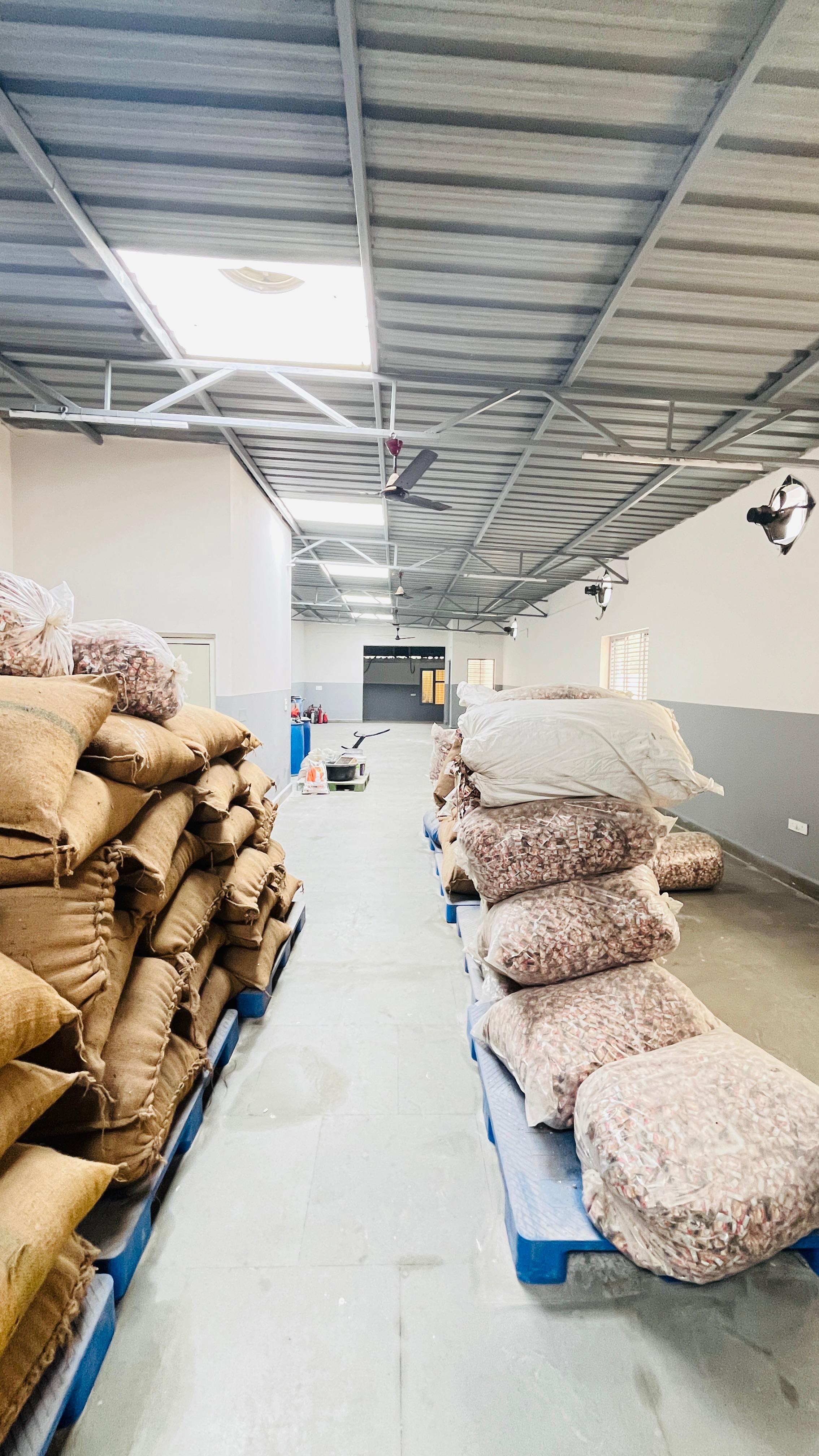 HyphenSCS-Warehouse-73040-4.png