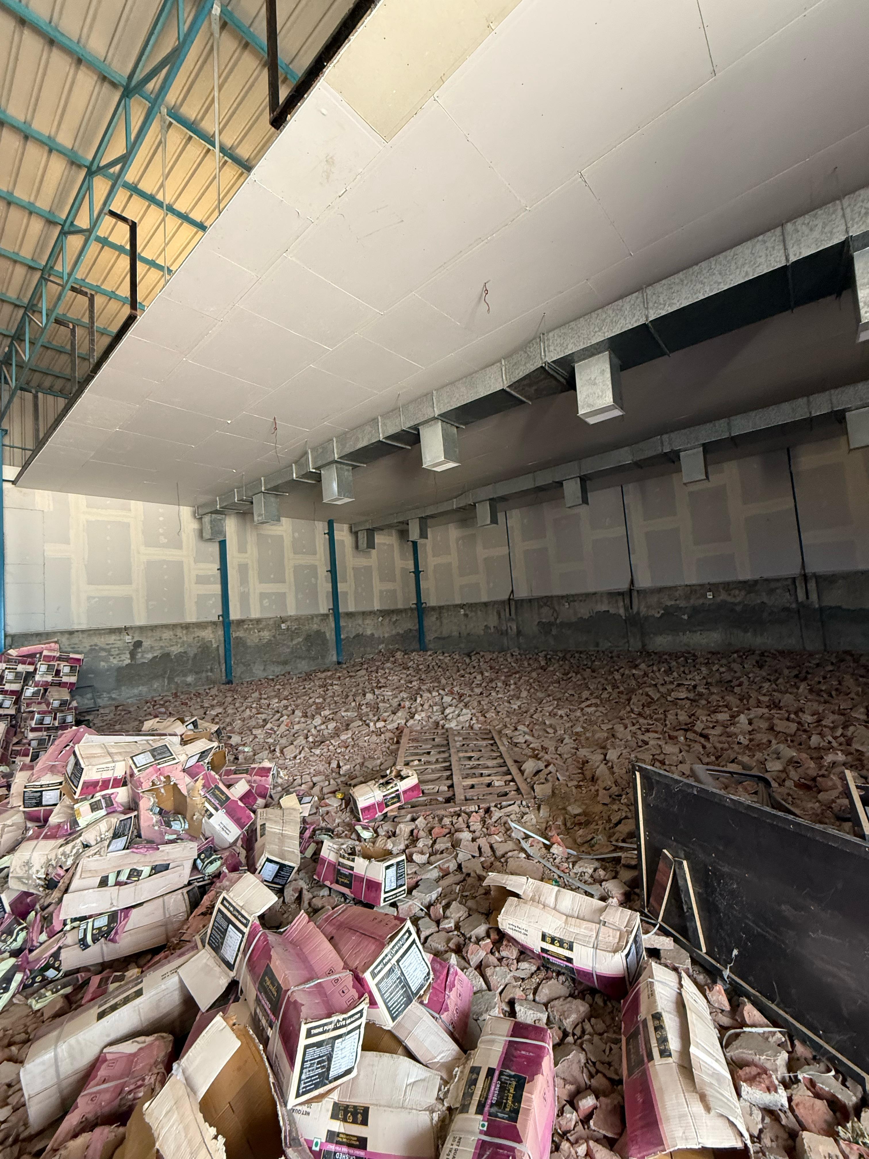 HyphenSCS-Warehouse-73044-5.png