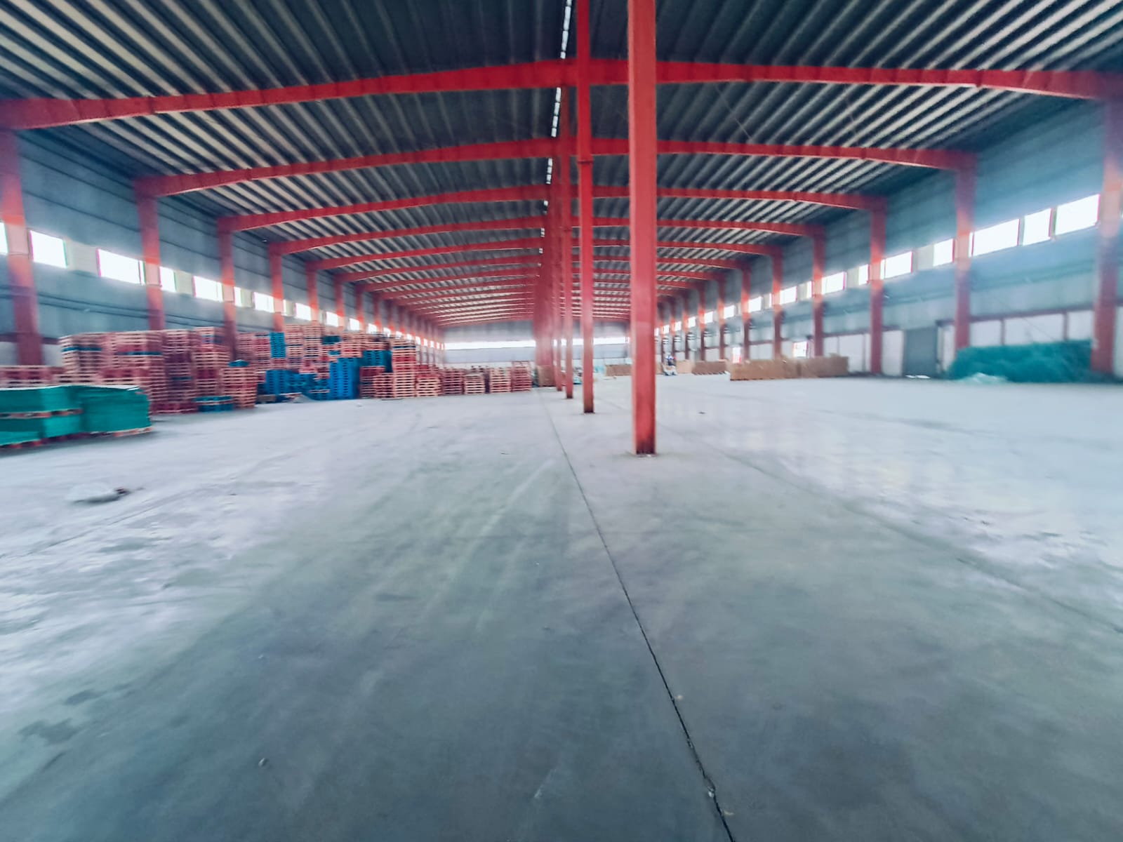 HyphenSCS-Warehouse-73425-3.png