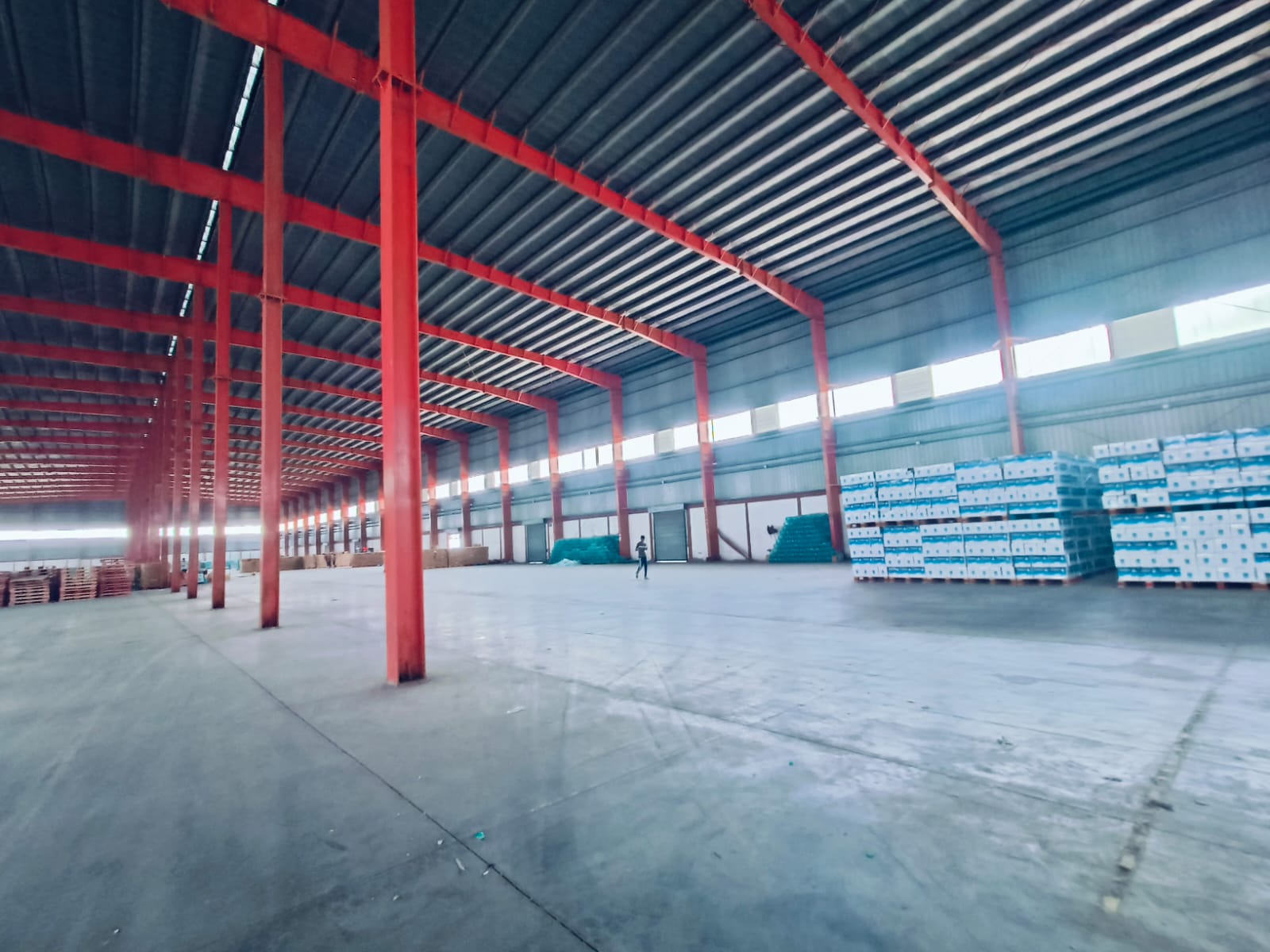 HyphenSCS-Warehouse-73425-8.png
