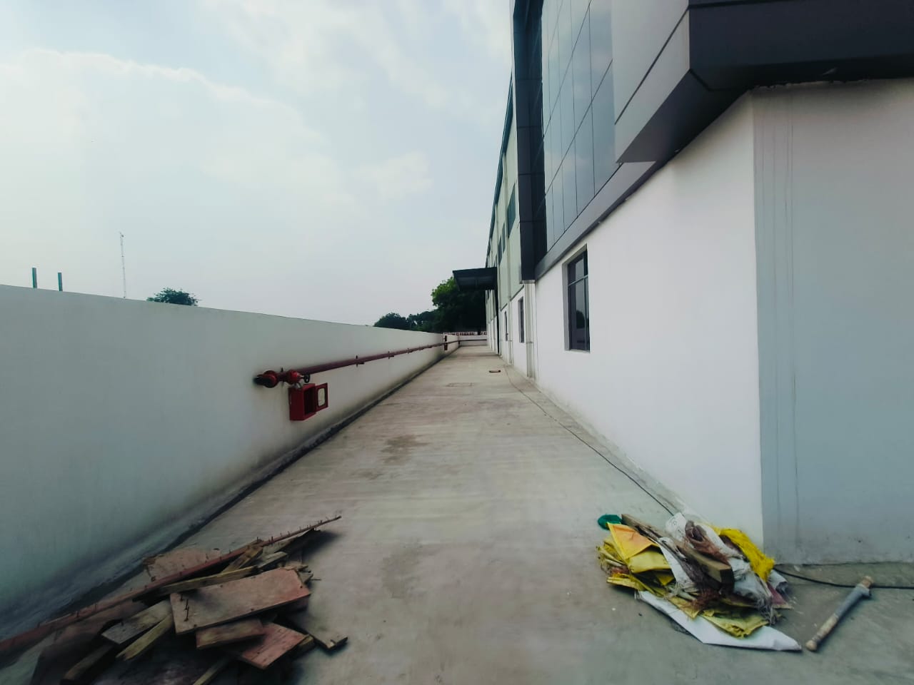 HyphenSCS-Warehouse-73475-2.png