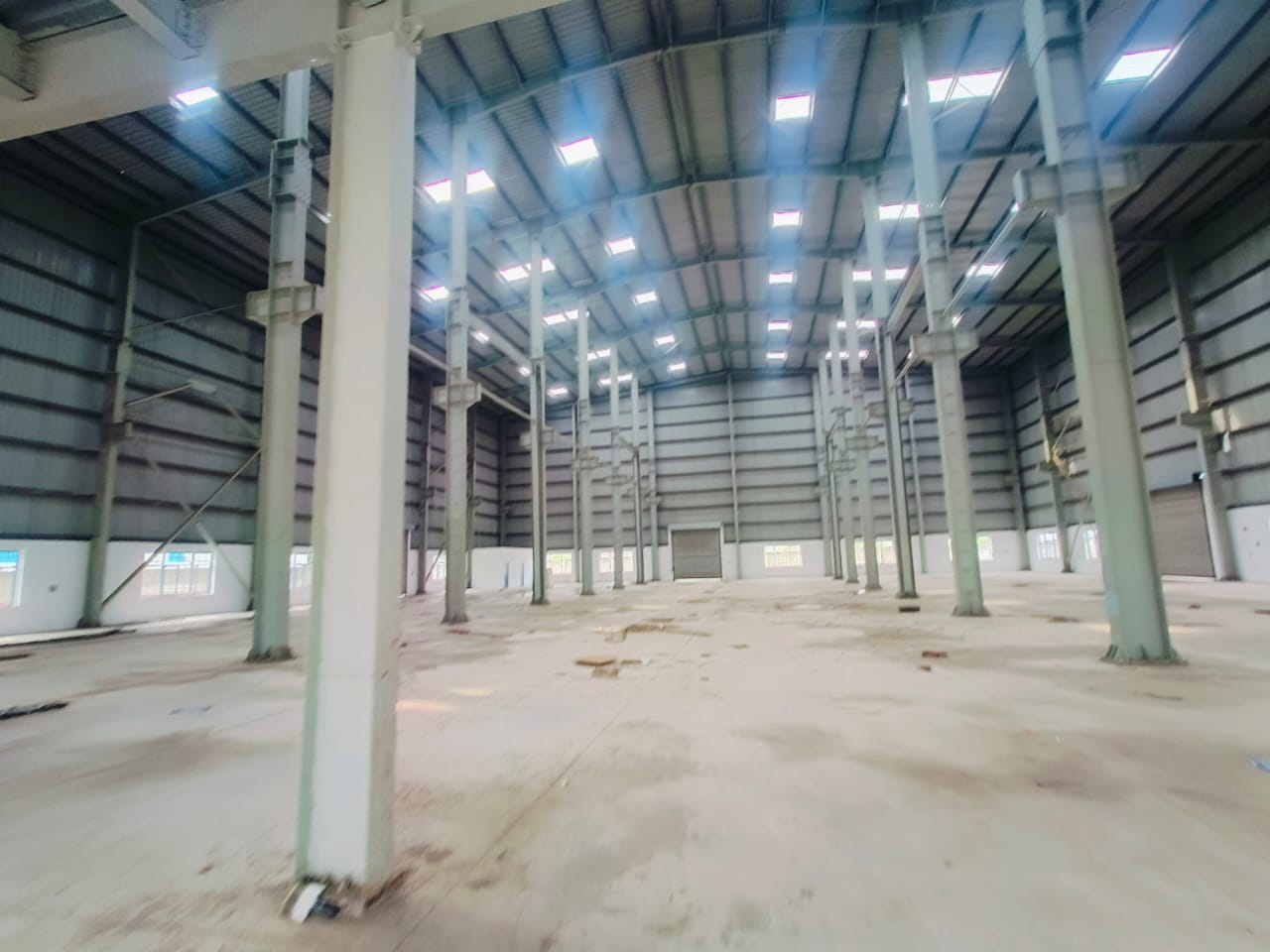 HyphenSCS-Warehouse-73476-5.png