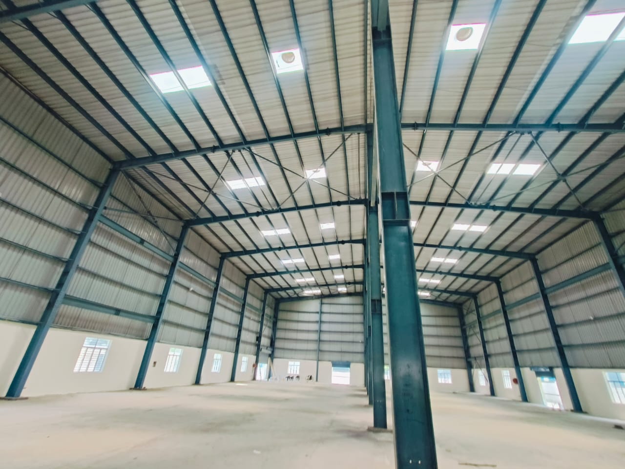 HyphenSCS-Warehouse-73624-11.png