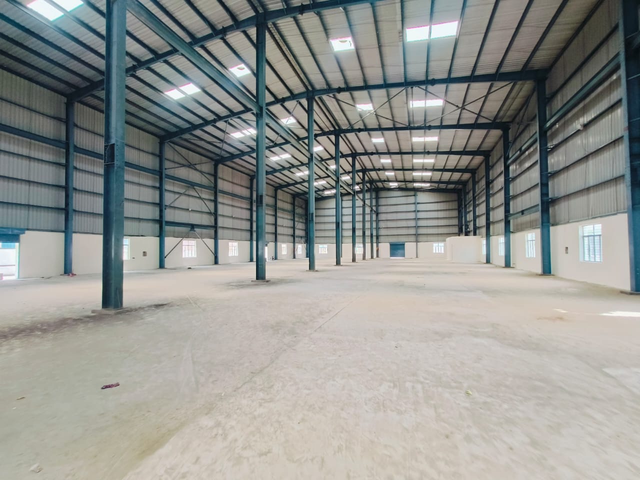HyphenSCS-Warehouse-73624-18.png