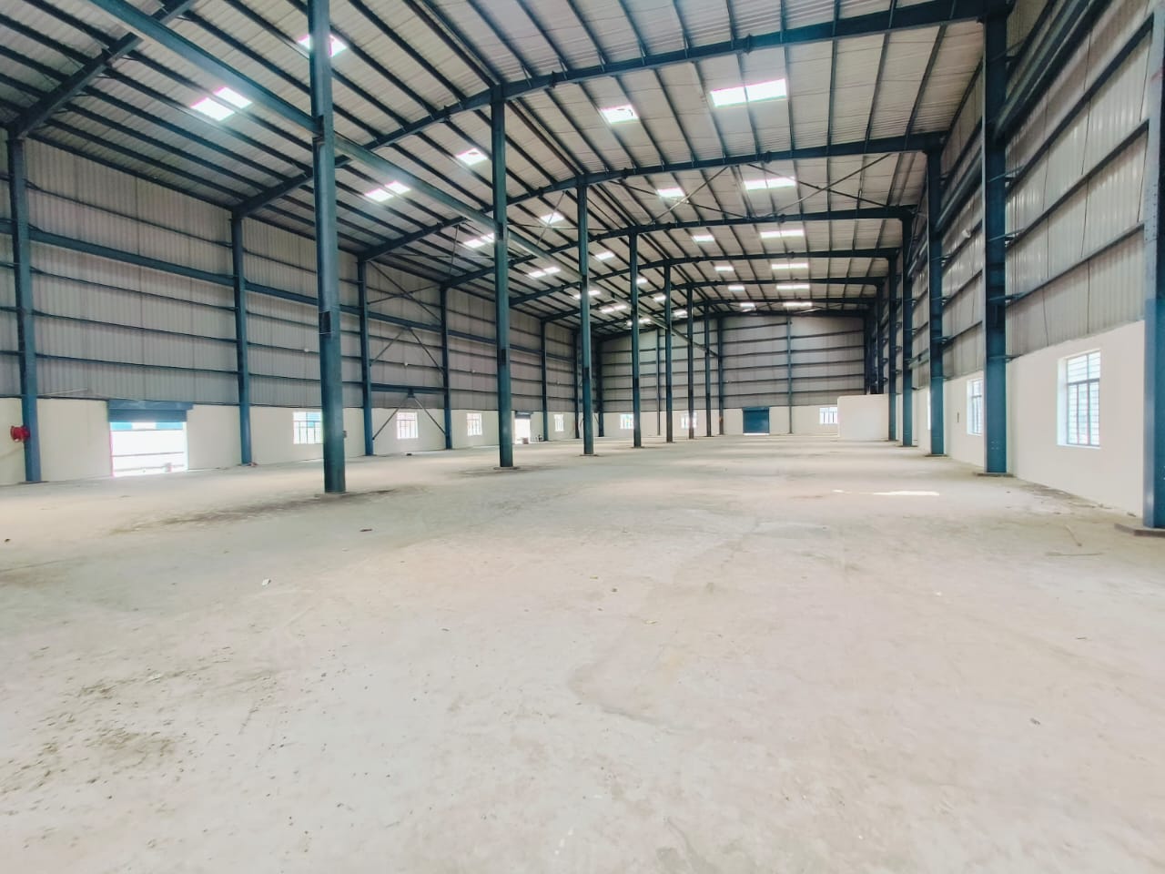 HyphenSCS-Warehouse-73624-19.png