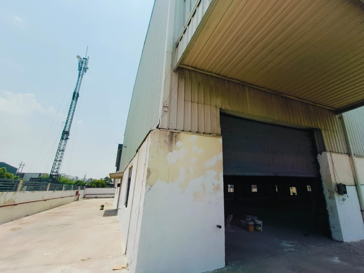 HyphenSCS-Warehouse-73624-2.png