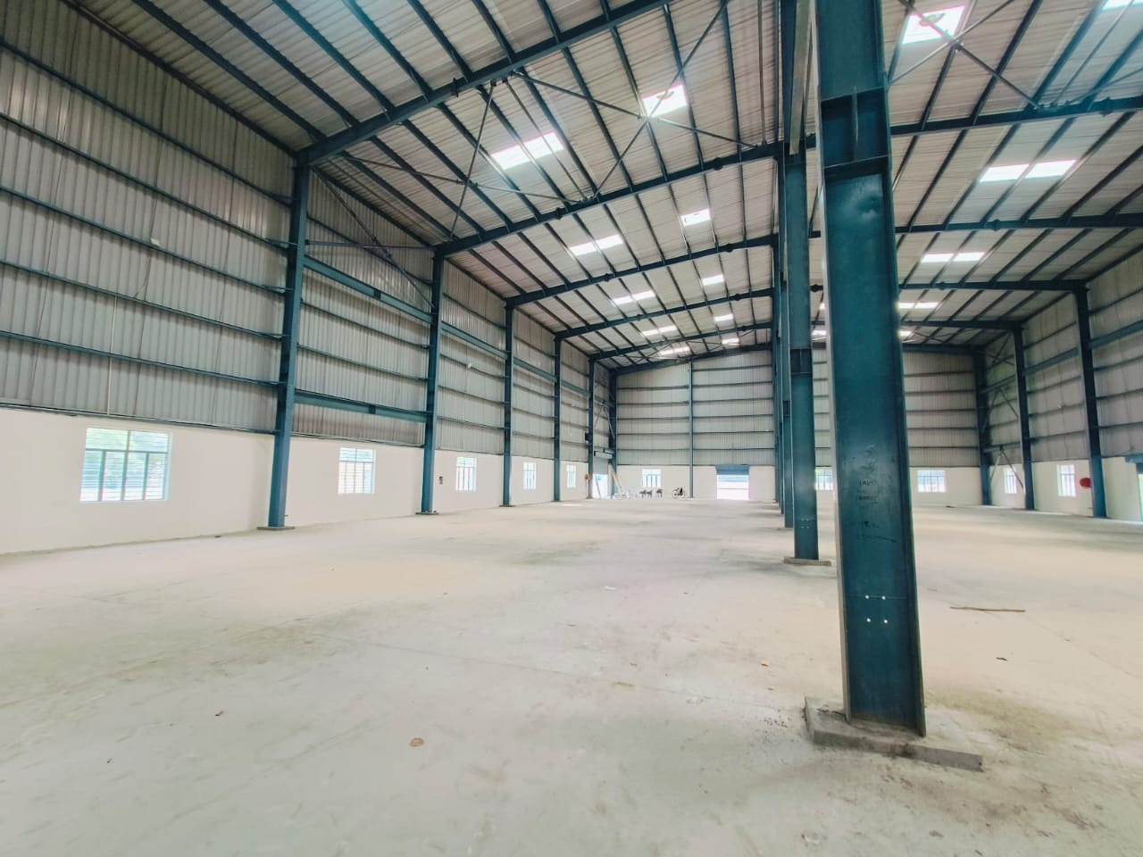 HyphenSCS-Warehouse-73624-9.png