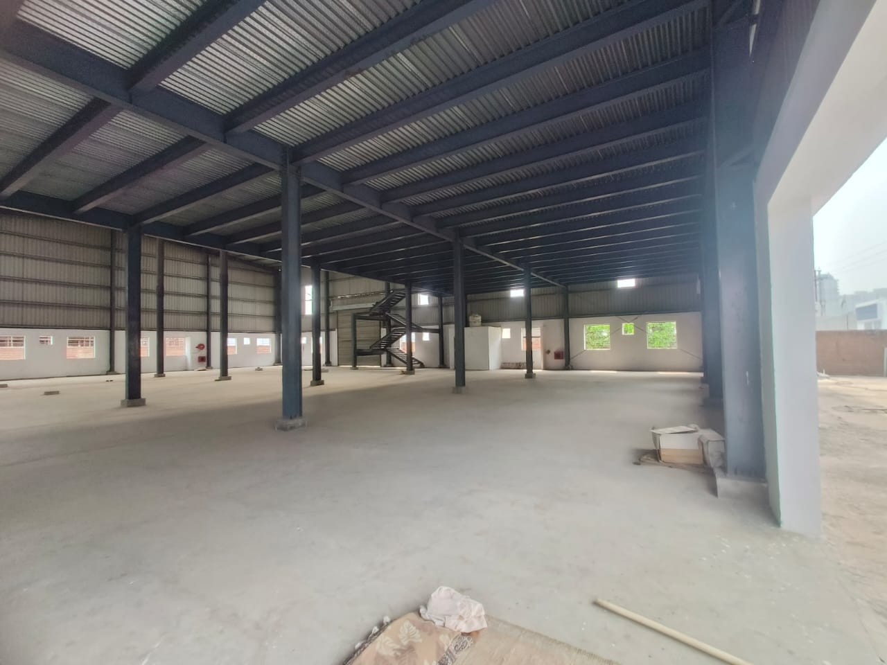 HyphenSCS-Warehouse-73625-10.png
