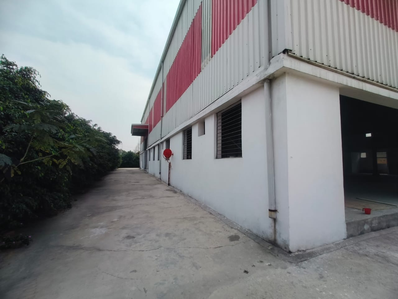 HyphenSCS-Warehouse-73625-4.png