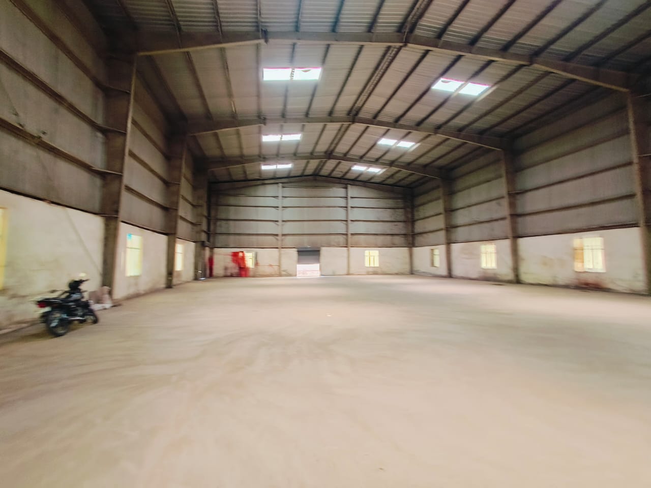 HyphenSCS-Warehouse-73626-10.png