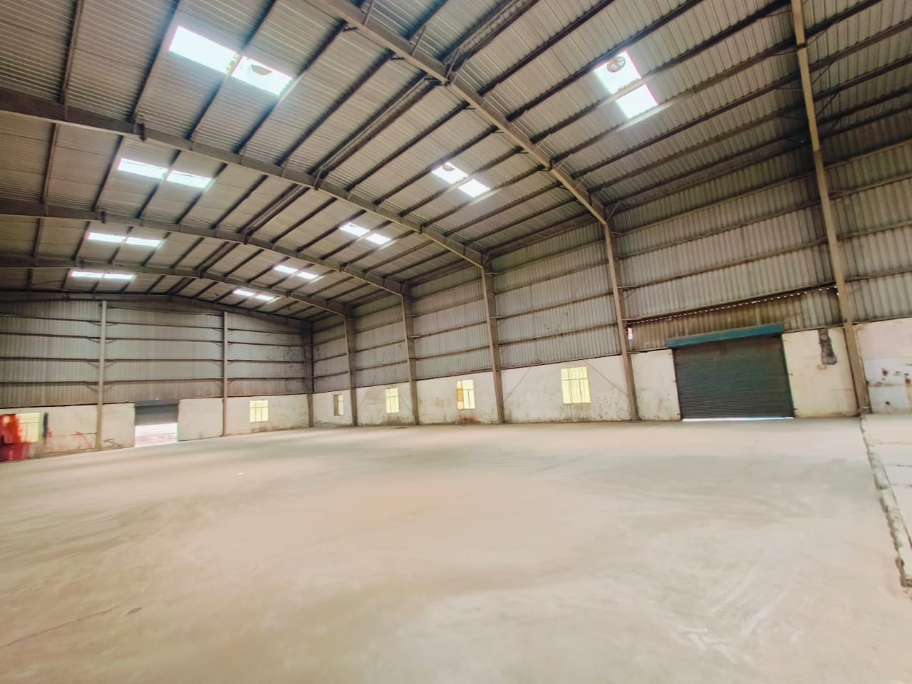 HyphenSCS-Warehouse-73626-12.png