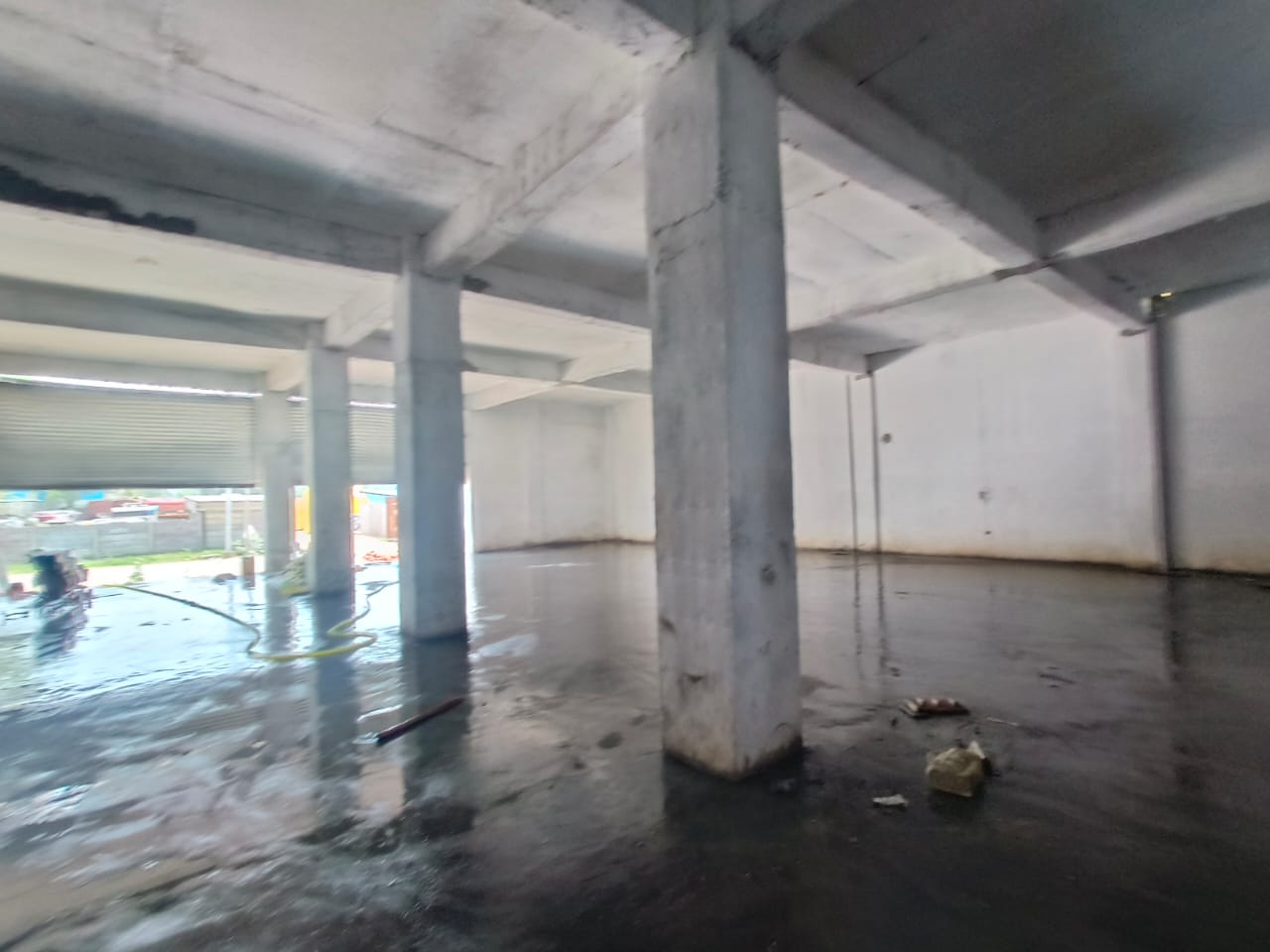 HyphenSCS-Warehouse-73757-2.png
