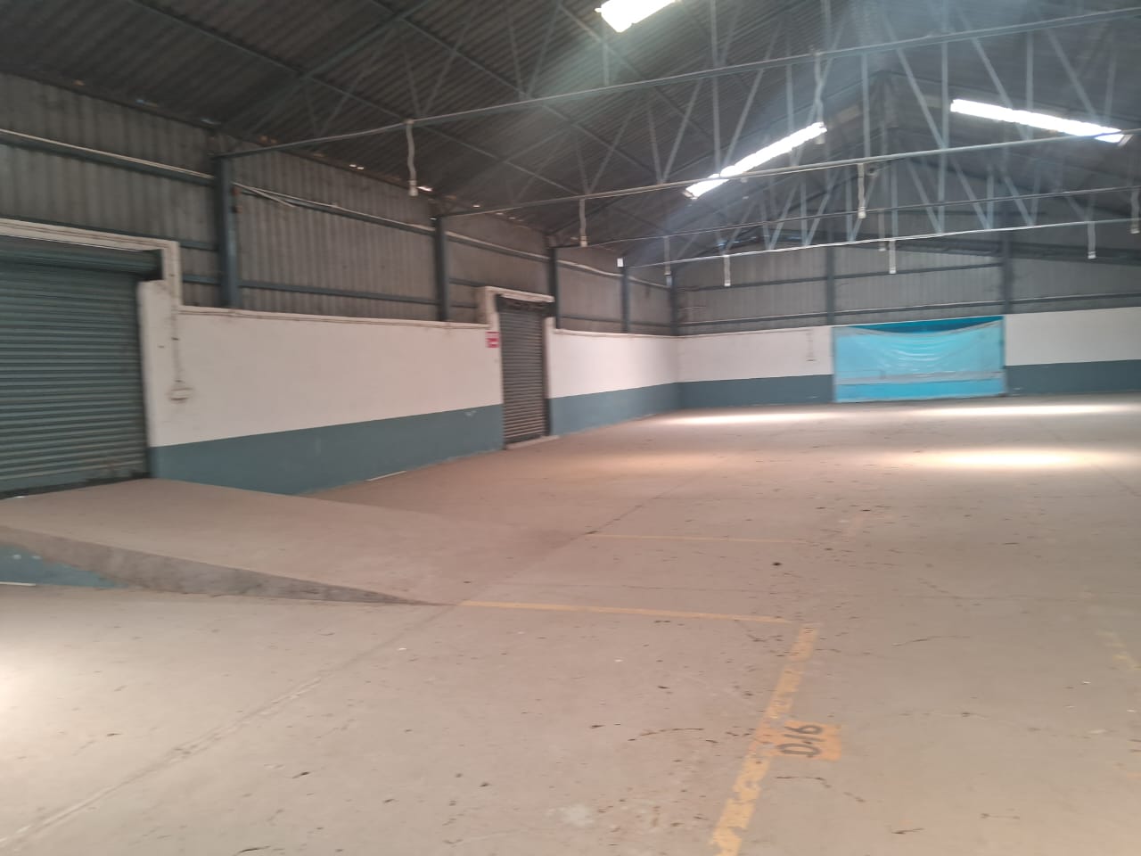 HyphenSCS-Warehouse-73837-4.png
