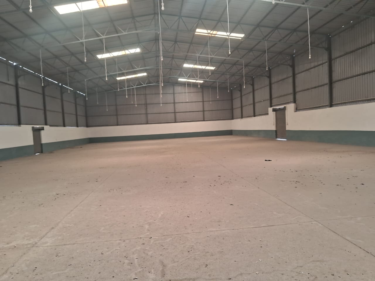 HyphenSCS-Warehouse-73838-6.png