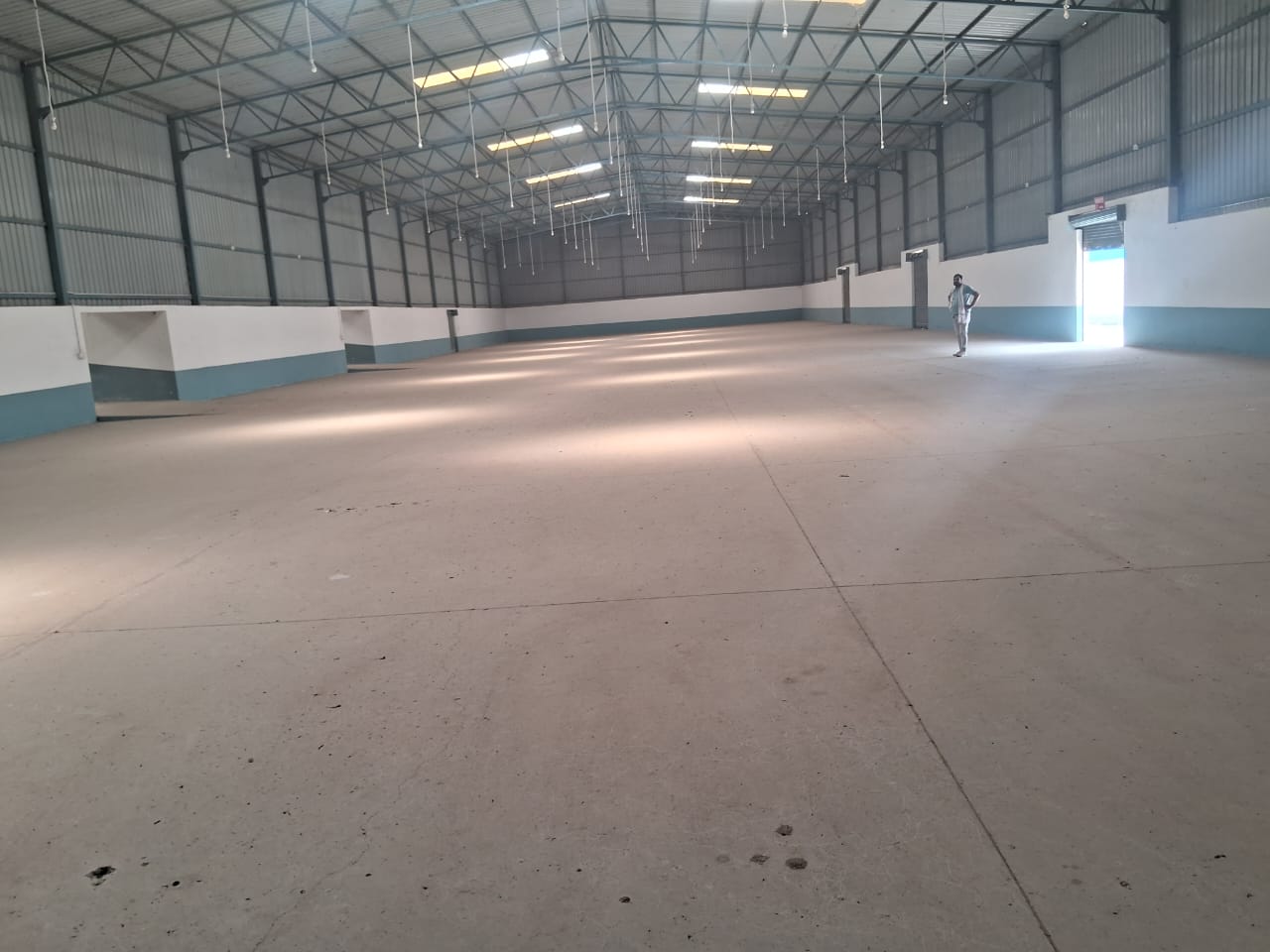 HyphenSCS-Warehouse-73839-8.png