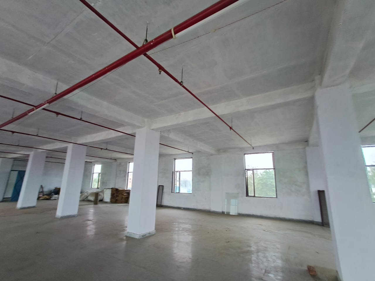 HyphenSCS-Warehouse-73885-3.png