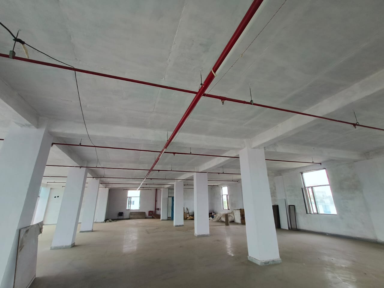 HyphenSCS-Warehouse-73885-5.png