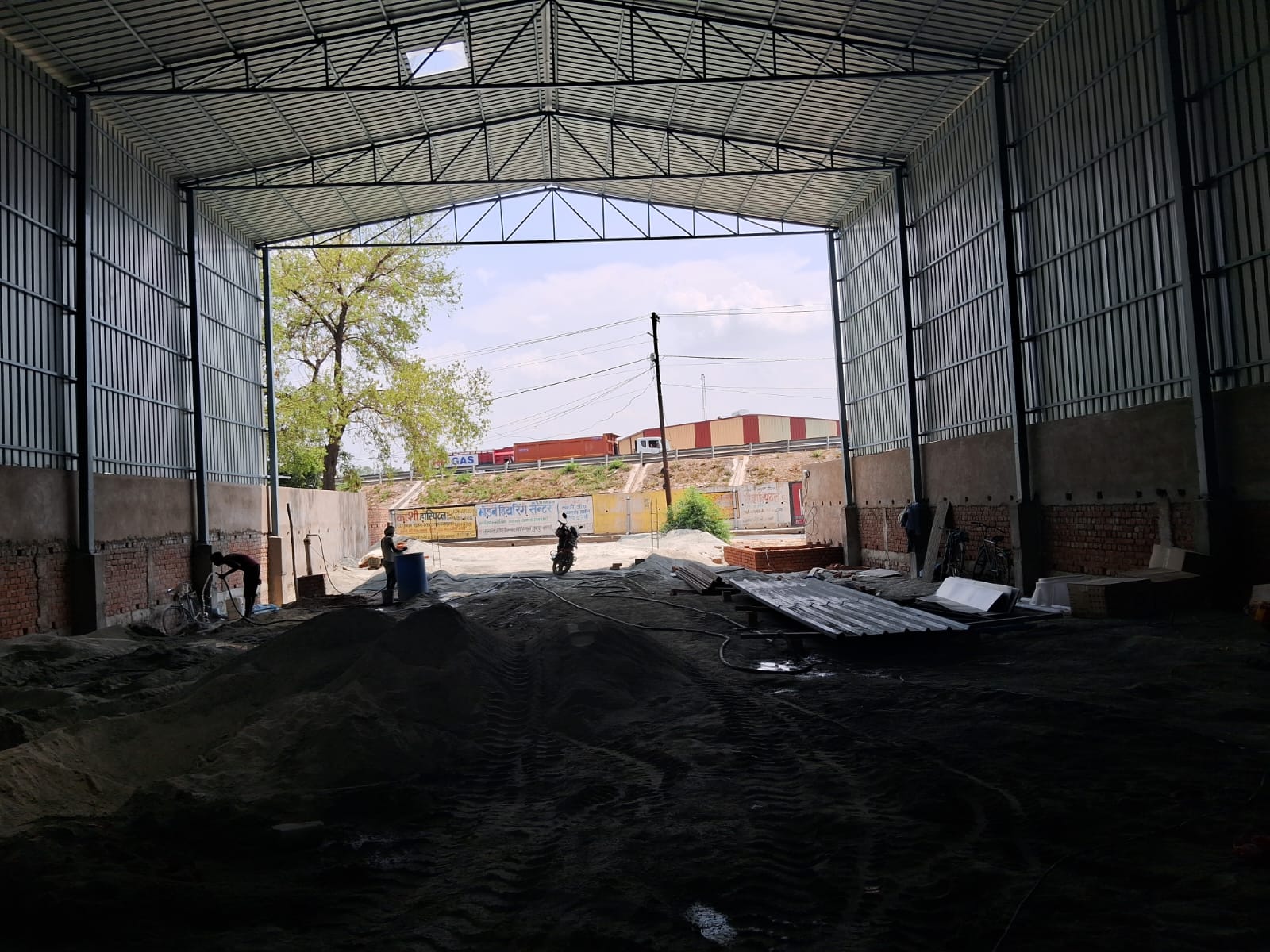 HyphenSCS-Warehouse-73912-2.png