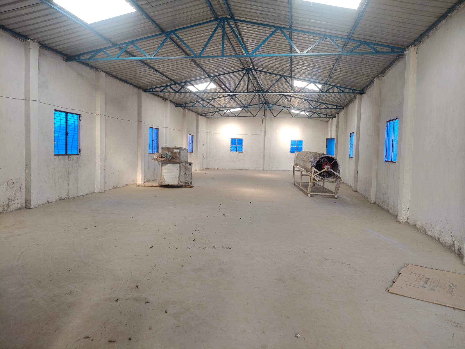HyphenSCS-Warehouse-74256-1.png